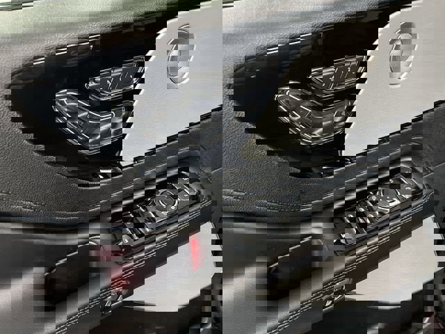 Used 2023 Lincoln Aviator Reserve w/ Equipment Group 201A image 24