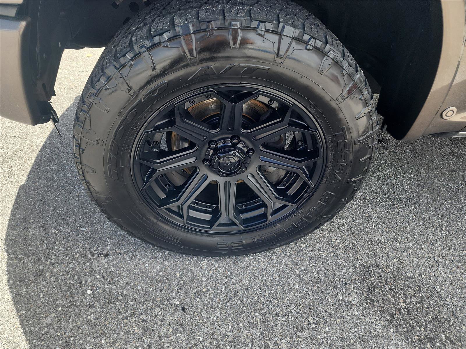 Used 2016 Ford F150 King Ranch w/ Equipment Group 601A Luxury image 9