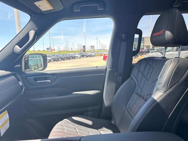 Used 2026 Nissan Armada PRO-4X image 24