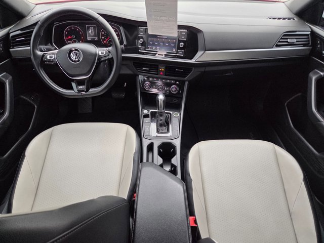 Certified 2019 Volkswagen Jetta R-Line image 16