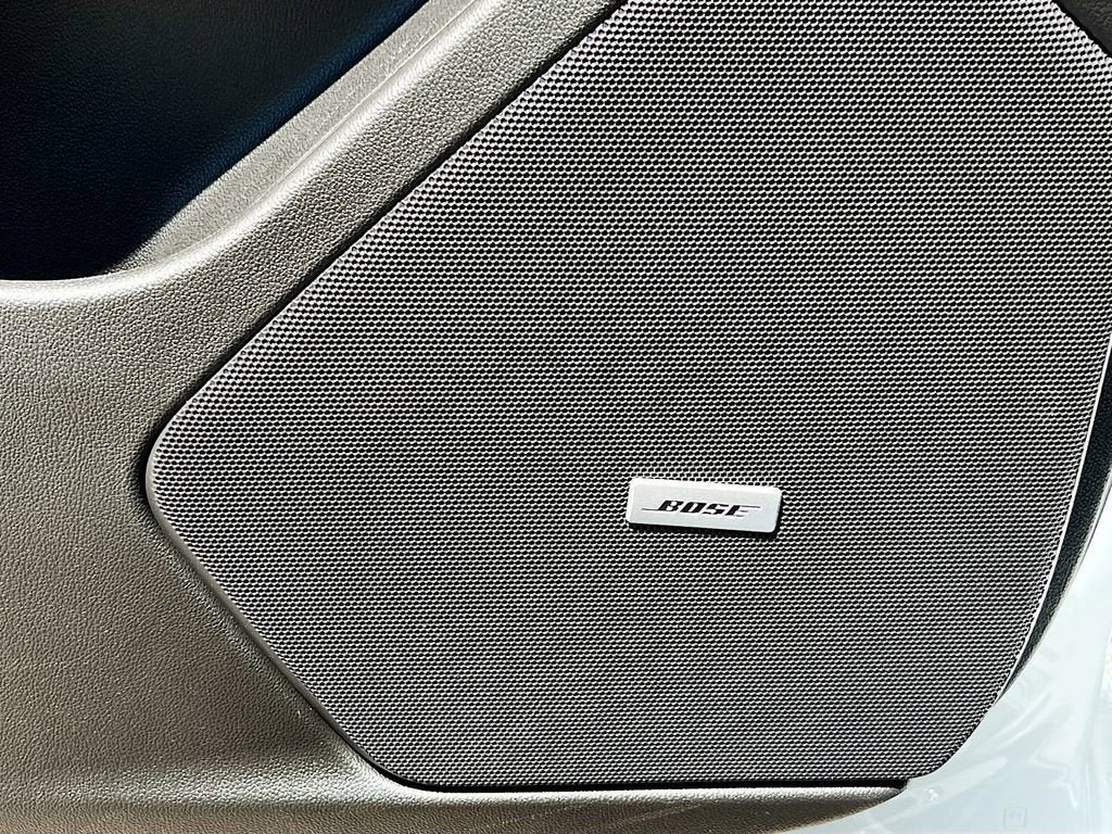 New 2025 Cadillac XT5 Luxury w/ LPO, Floor Liner Package image 18