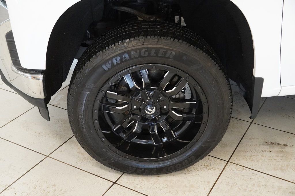 Used 2020 Chevrolet Silverado 1500 LT w/ All-Star Edition image 16