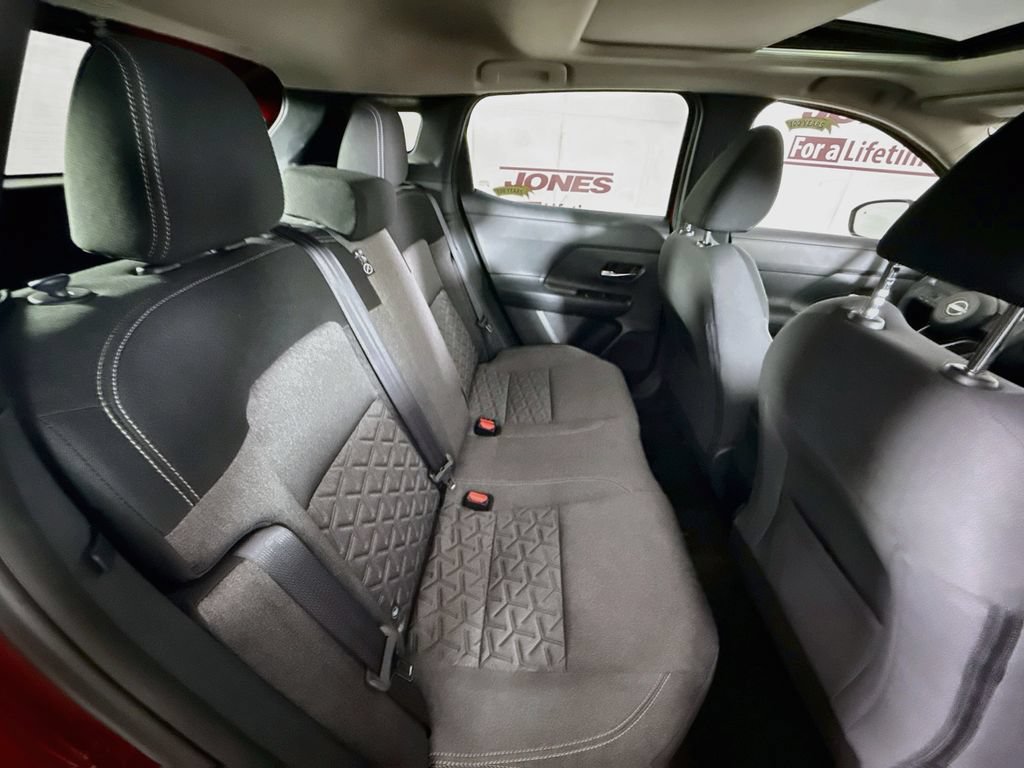 Certified 2025 Nissan Kicks SV w/ SV Premium Package AWD/4WD image 29