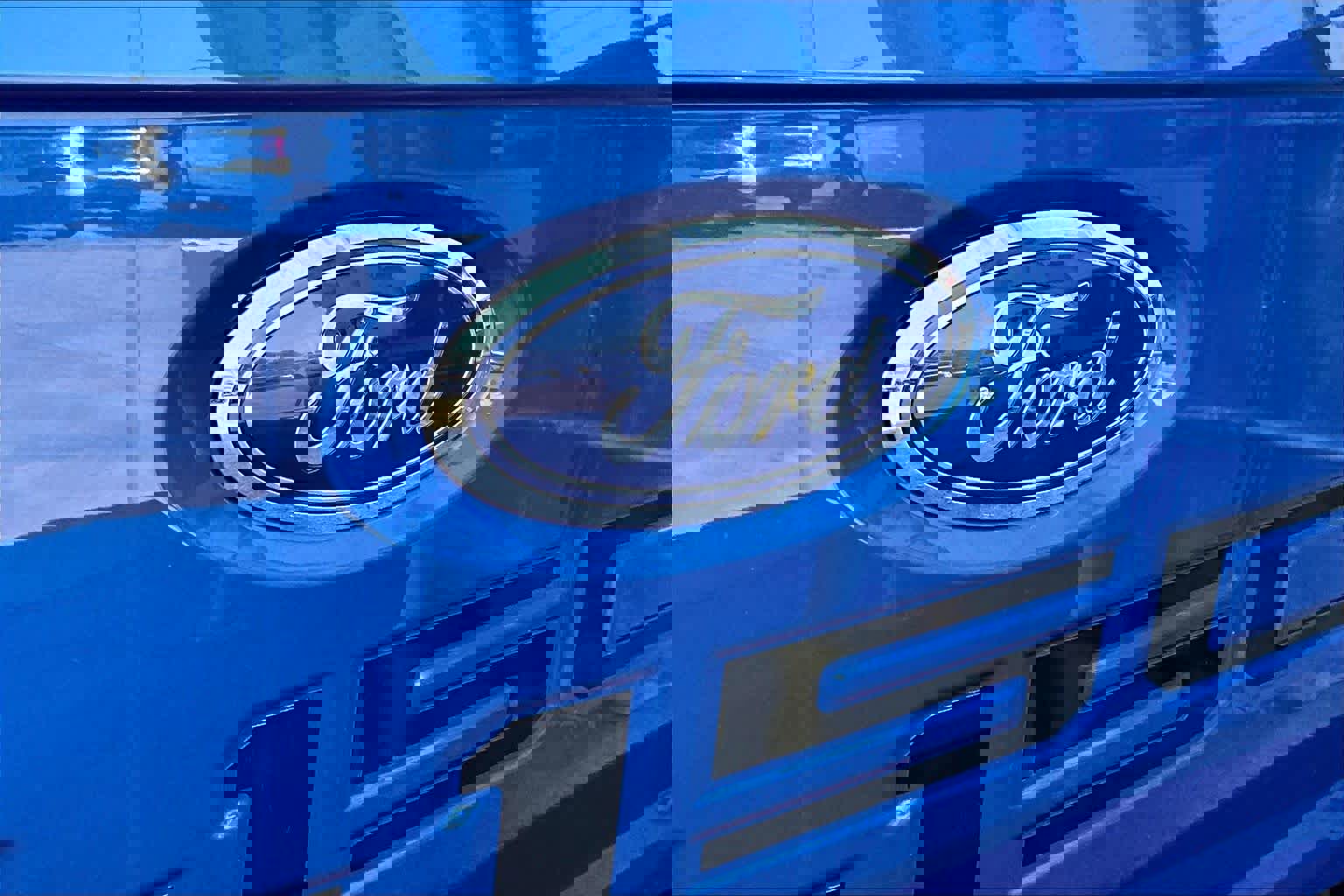 Certified 2023 Ford F150 XLT w/ Equipment Group 302A High image 31