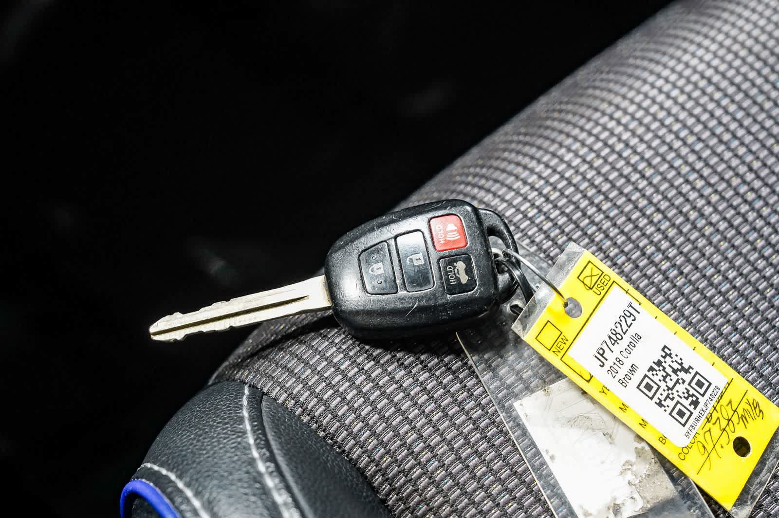 Certified 2018 Toyota Corolla SE FWD image 29