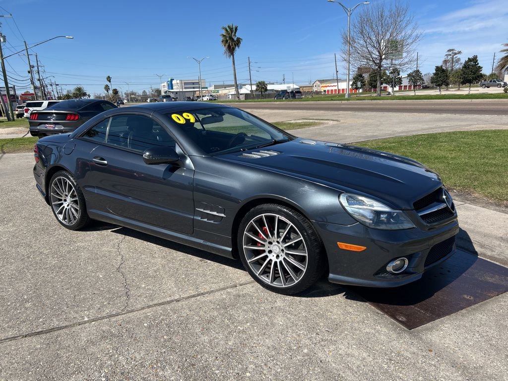 Used 2009 Mercedes-Benz SL 550 image 4