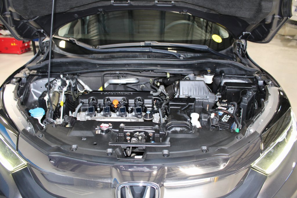 Used 2019 Honda HR-V EX image 14