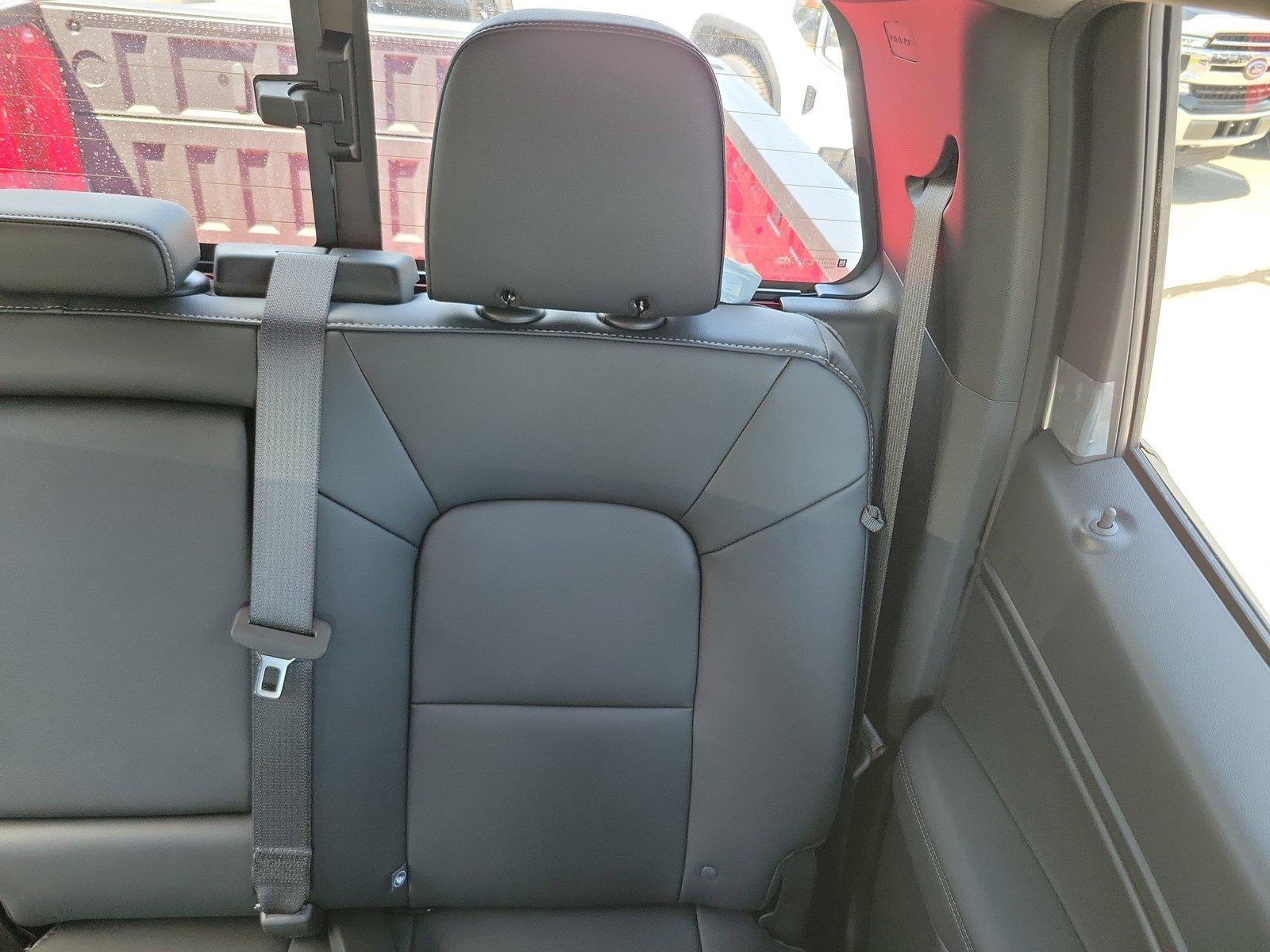 New 2026 GMC Canyon Elevation w/ Convenience Package AWD/4WD image 13