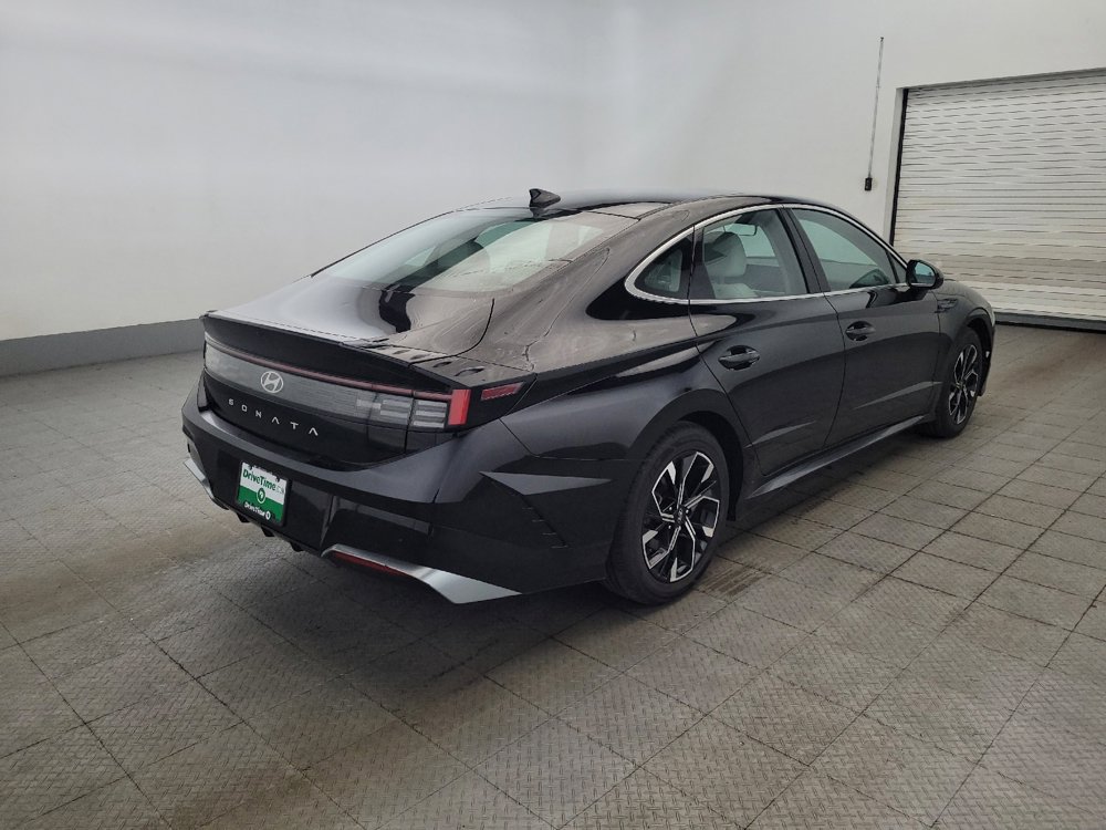 Used 2024 Hyundai Sonata SEL FWD image 10