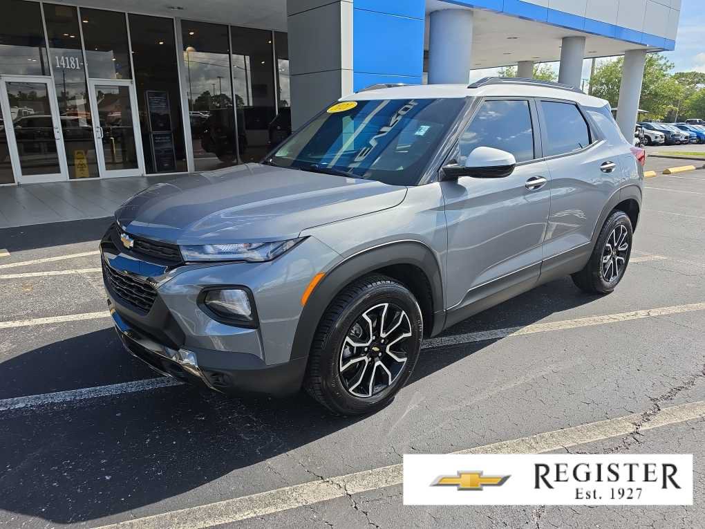 Used 2021 Chevrolet TrailBlazer ACTIV w/ Technology Package FWD image 1
