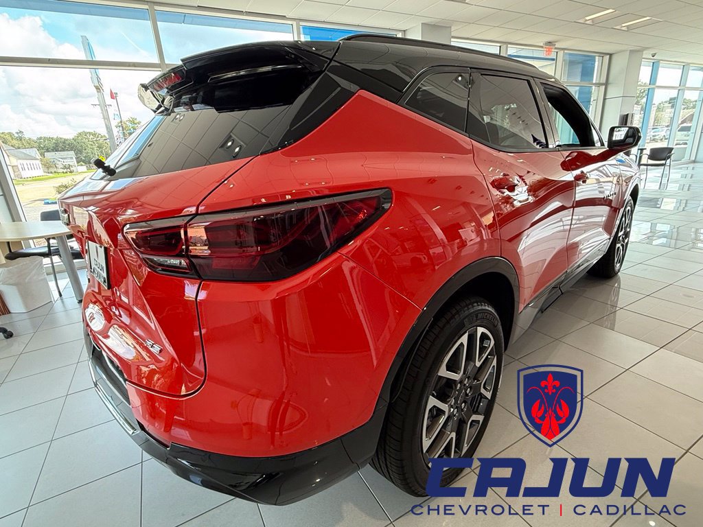 New 2026 Chevrolet Blazer RS w/ LPO, Floor Liner Package FWD image 4