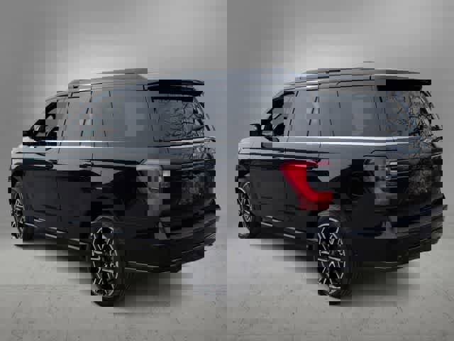 Used 2021 Ford Expedition Limited image 6