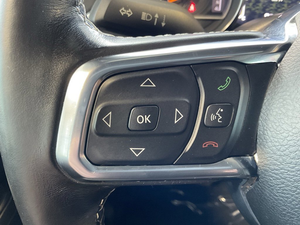 Used 2020 Jeep Wrangler Unlimited Sahara image 12