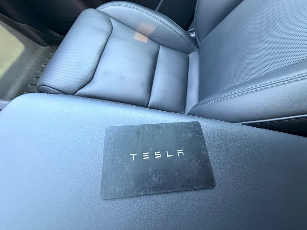 Used 2024 Tesla Model X AWD/4WD image 35