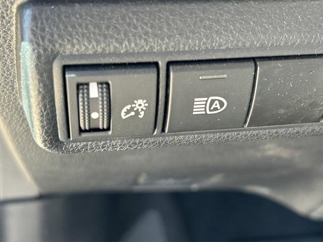 Certified 2025 Toyota Corolla SE image 23