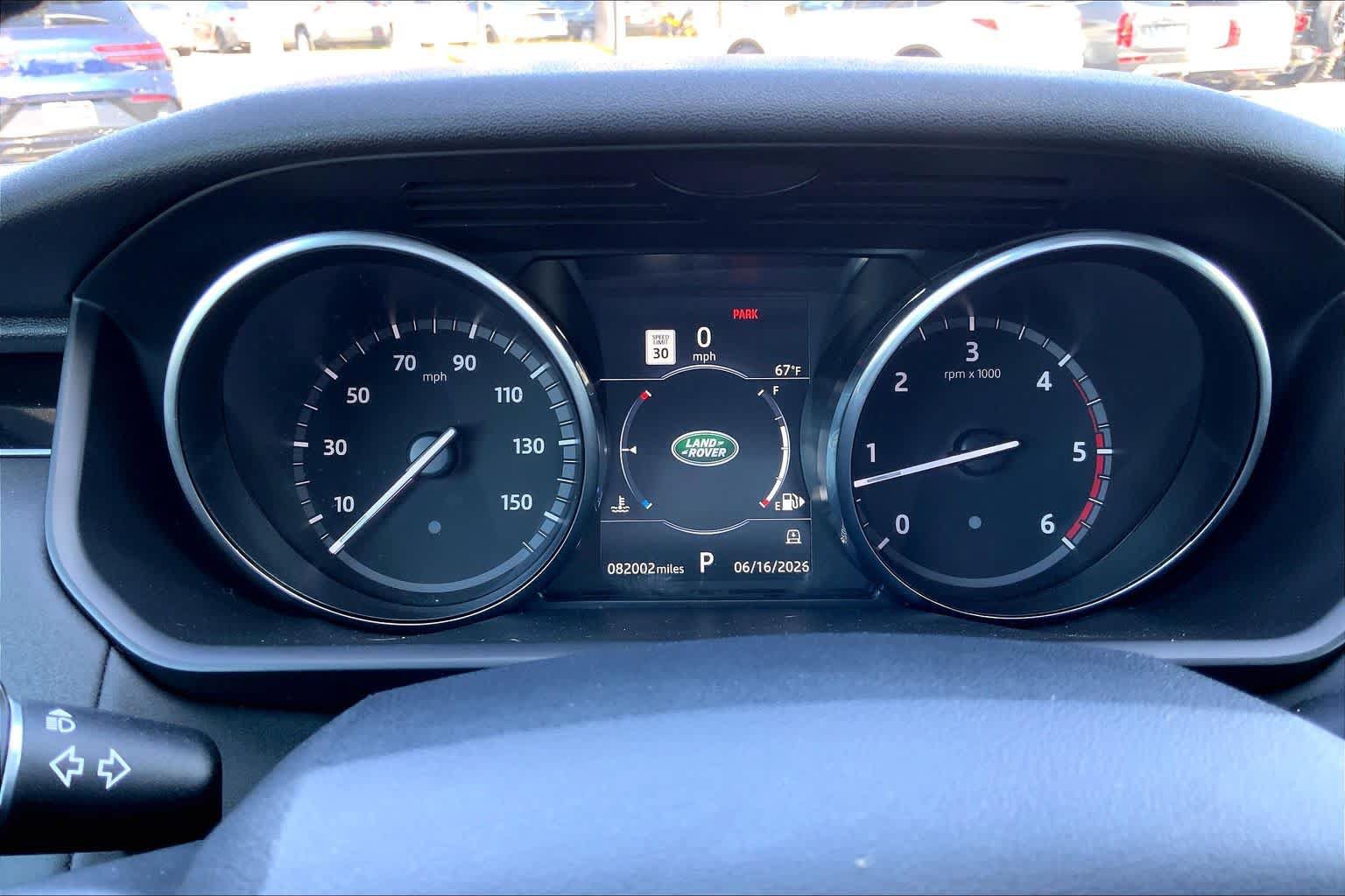 Used 2018 Land Rover Discovery SE AWD/4WD image 26