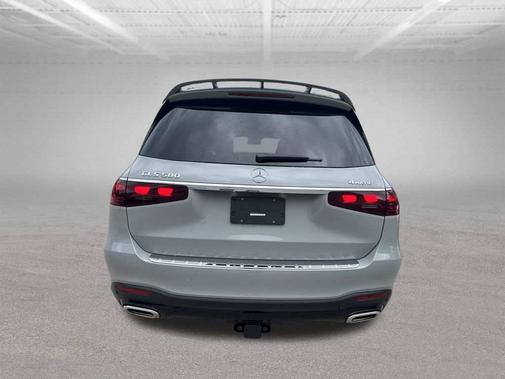 New 2026 Mercedes-Benz GLS 580 4MATIC image 4