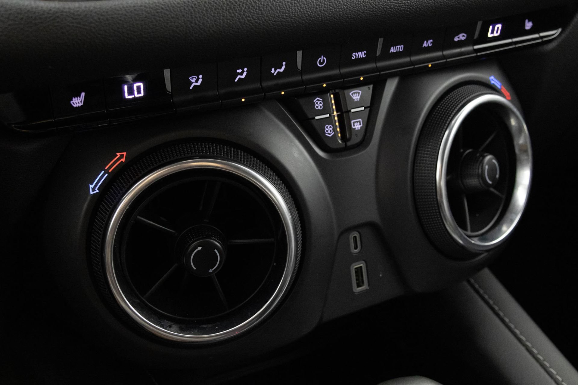 Certified 2024 Chevrolet Blazer LT w/ Midnight/Sport Edition FWD image 31