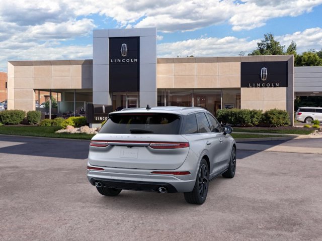 New 2024 Lincoln Corsair Grand Touring AWD/4WD image 8