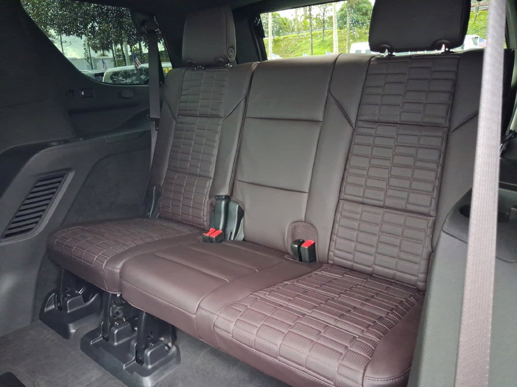 Used 2024 Cadillac Escalade V w/ Heavy-Duty Trailer Package AWD/4WD image 13