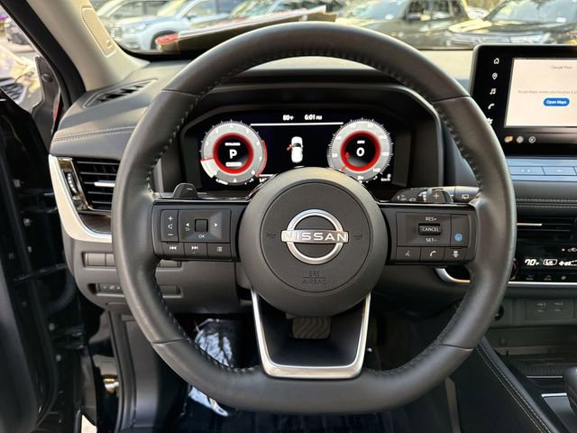 Used 2024 Nissan Rogue Platinum w/ Platinum Premium Package image 14