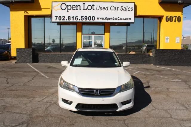 Used 2015 Honda Accord EX image 3