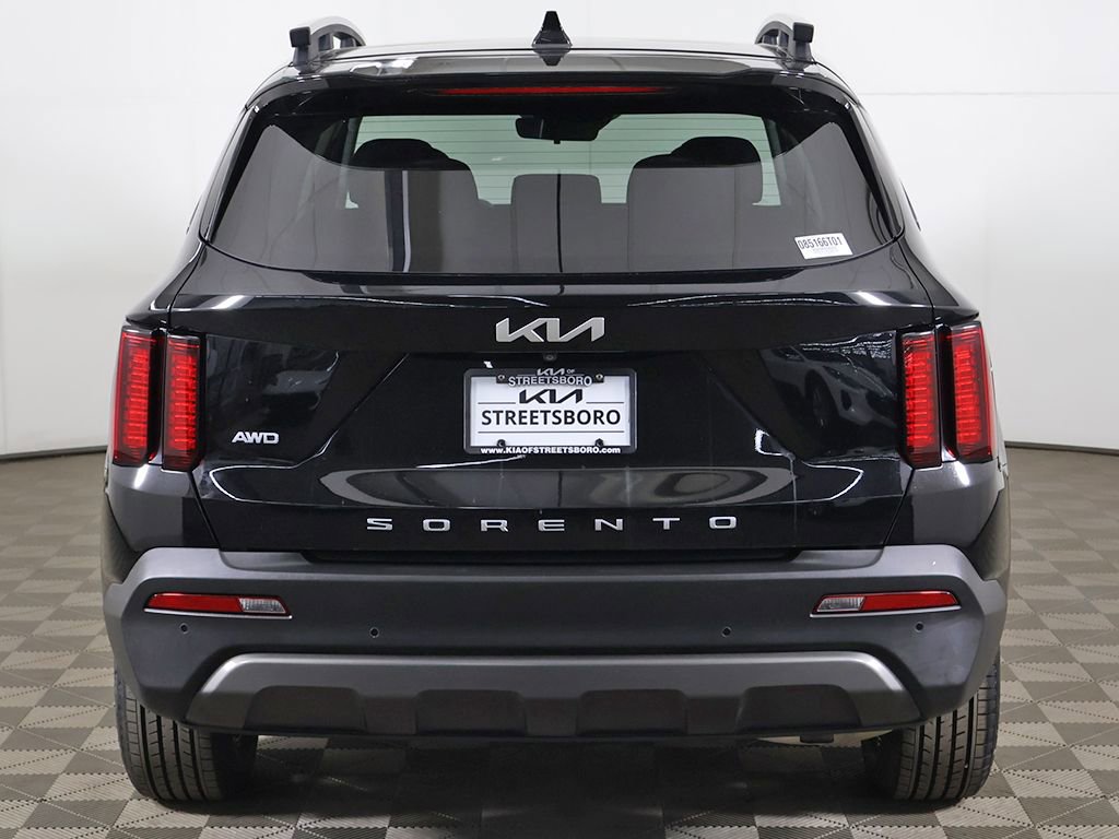 Used 2022 Kia Sorento S w/ Panoramic Sunroof Package AWD/4WD image 14