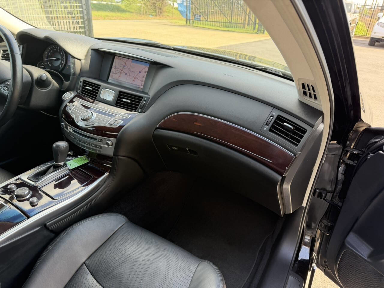 Used 2013 INFINITI M37 w/ Premium Pkg RWD image 18