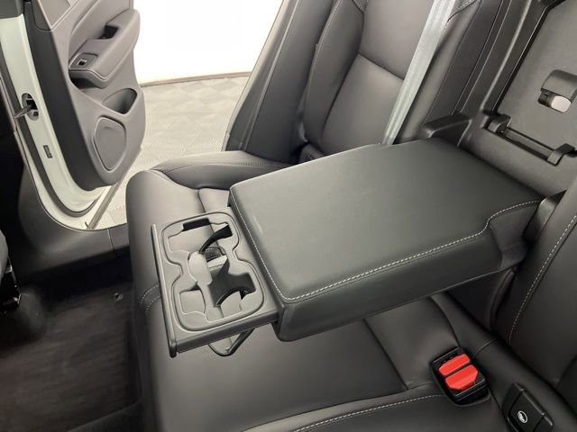 Used 2023 Volvo XC60 B5 Ultimate w/ Climate Package image 40