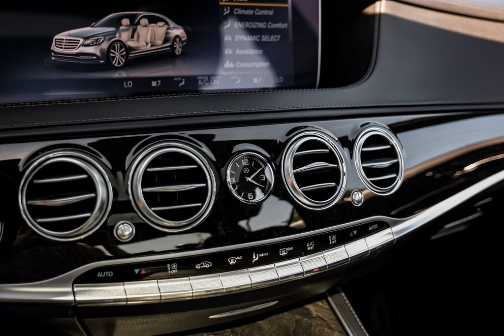Used 2019 Mercedes-Benz S 560 4MATIC Sedan image 26