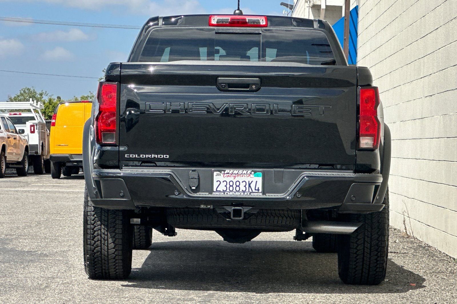 Used 2026 Chevrolet Colorado Trail Boss AWD/4WD image 5