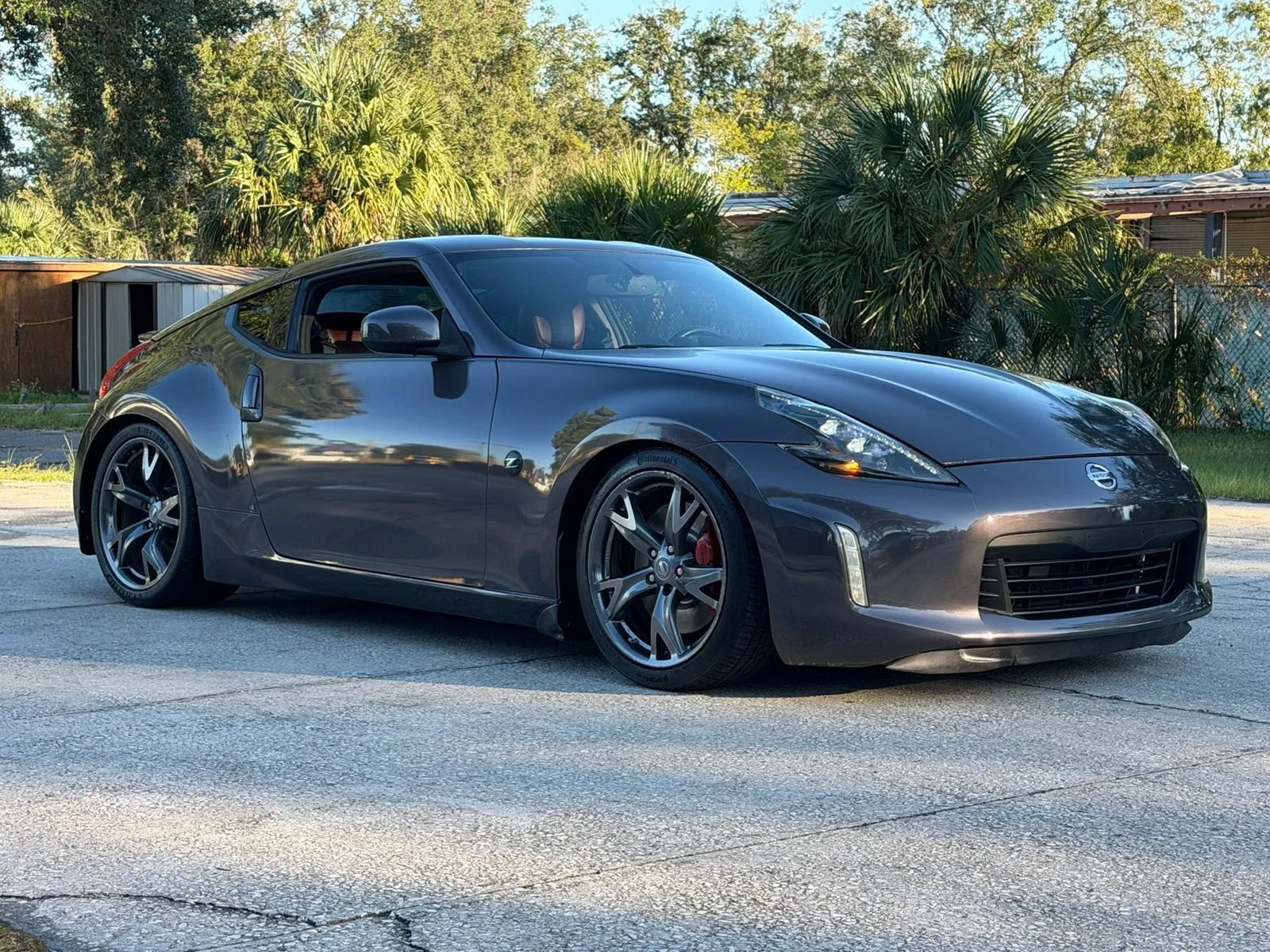 Used 2010 Nissan 370Z Touring w/ Sport Pkg RWD image 21