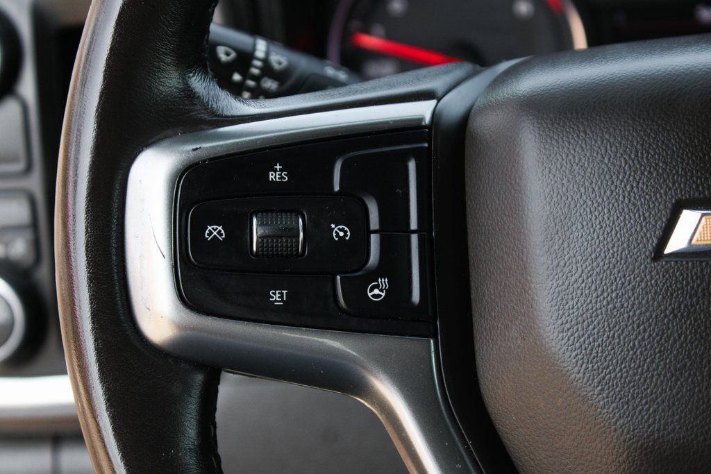 Used 2020 Chevrolet Silverado 1500 LT w/ Convenience Package image 16