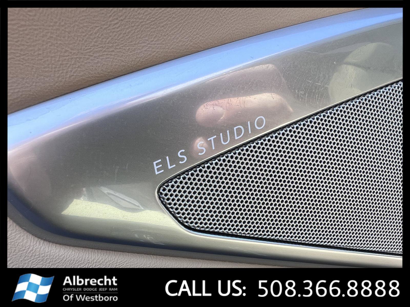 Used 2024 Acura RDX SH-AWD w/ Technology Package image 32