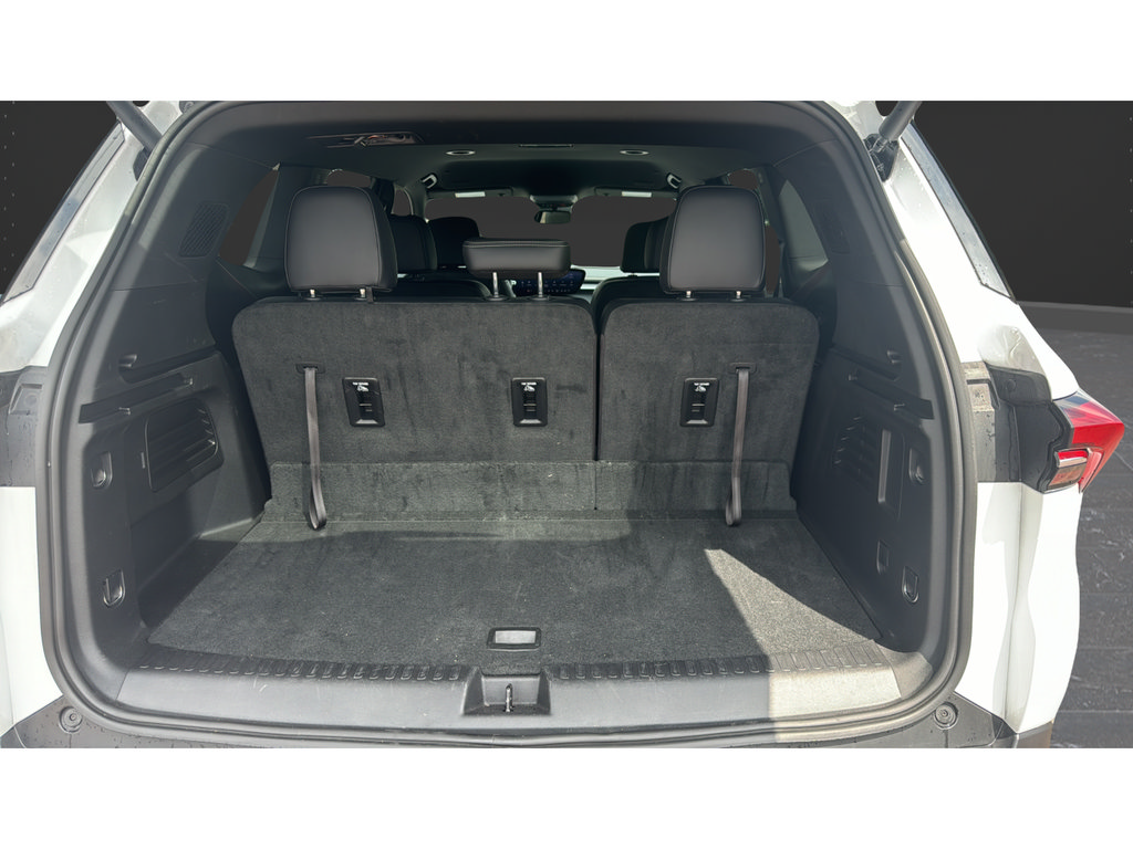 Used 2026 Buick Enclave Preferred AWD/4WD image 24