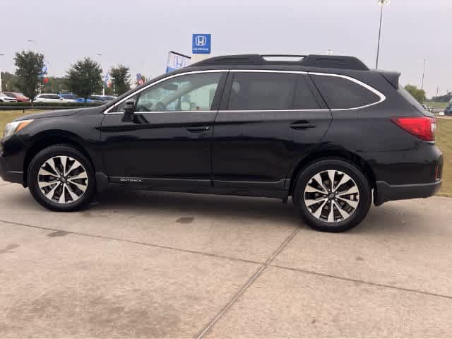 Used 2017 Subaru Outback 2.5i Limited AWD/4WD image 4