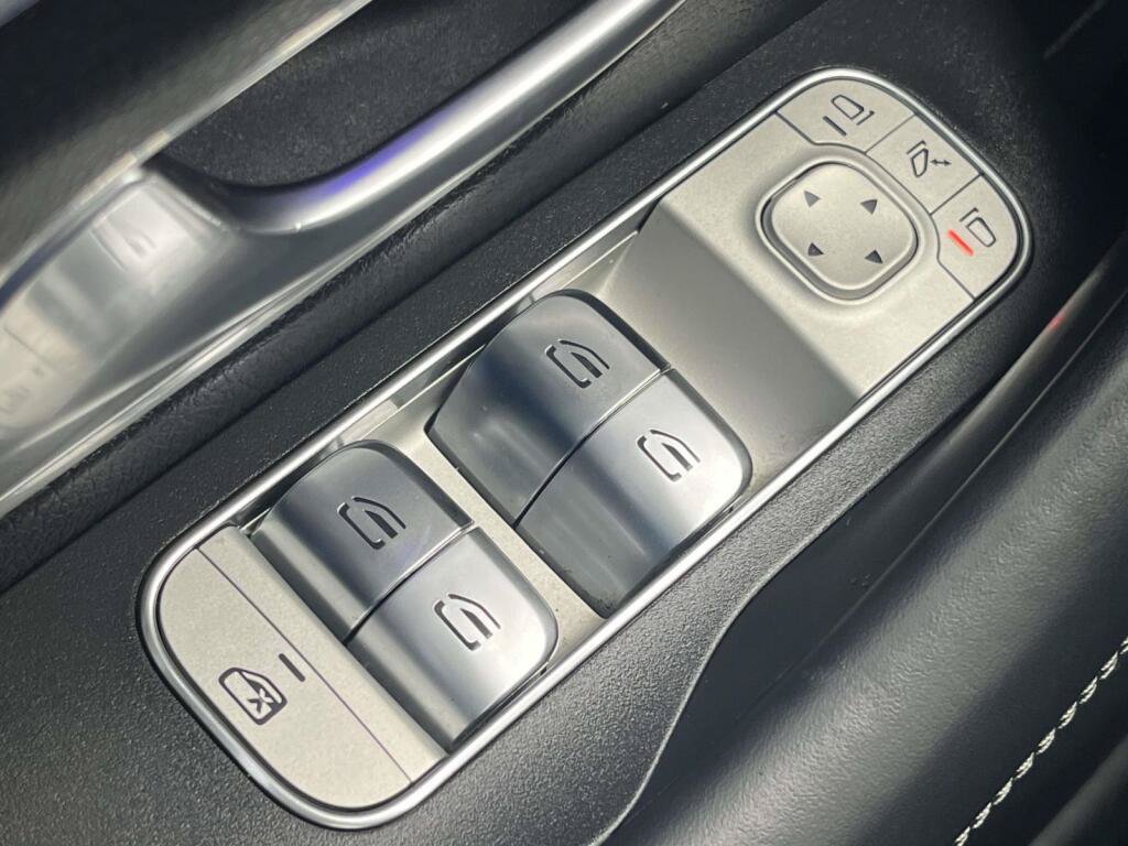 Certified 2021 Mercedes-Benz GLE 53 AMG 4MATIC image 31