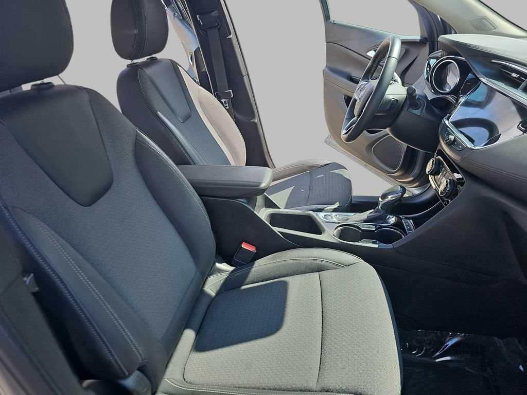 Certified 2023 Buick Encore GX Select AWD/4WD image 13
