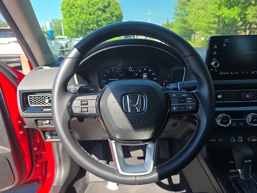 Used 2024 Honda Civic Touring image 13
