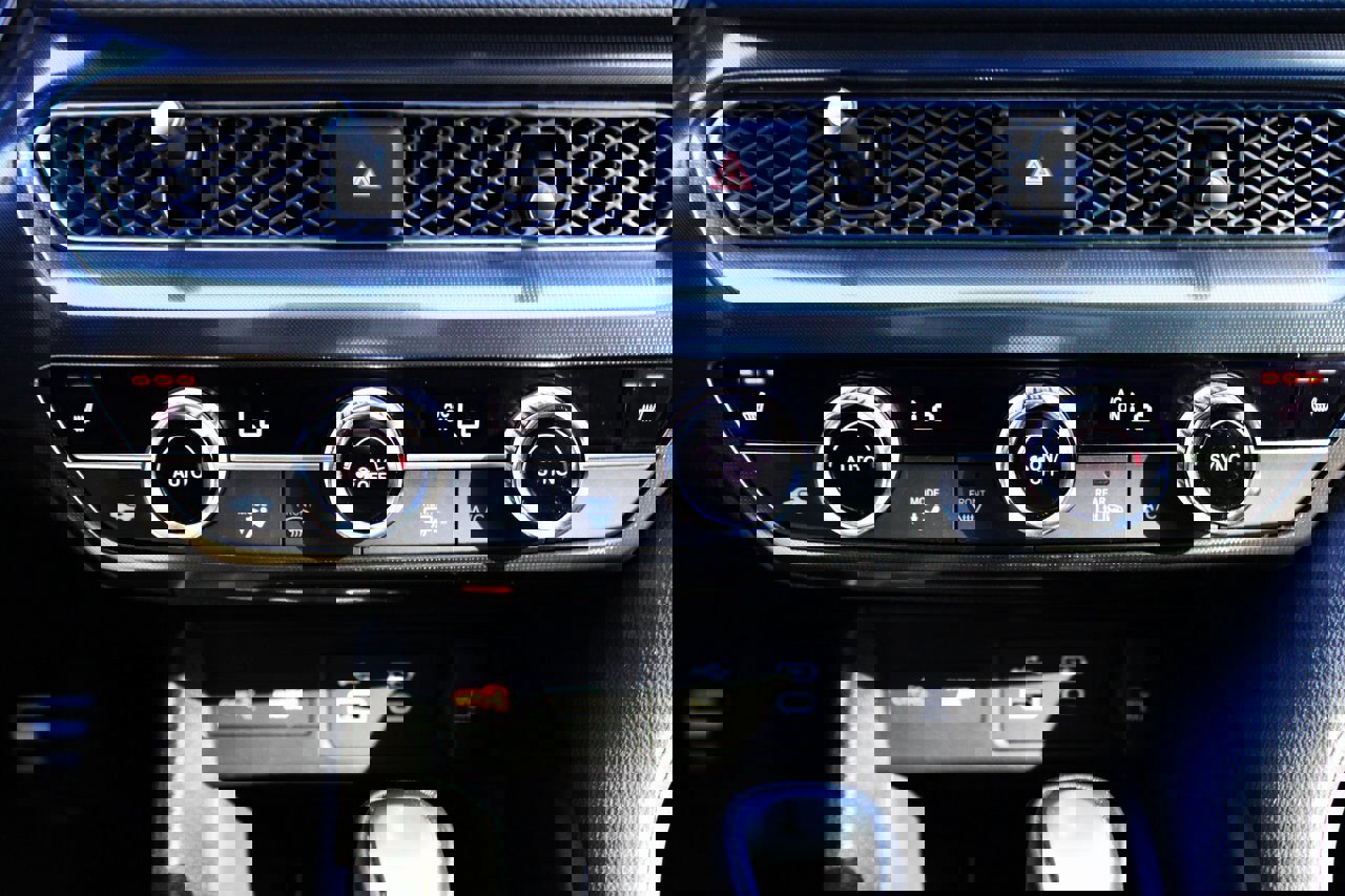 Used 2023 Acura Integra A-Spec image 23