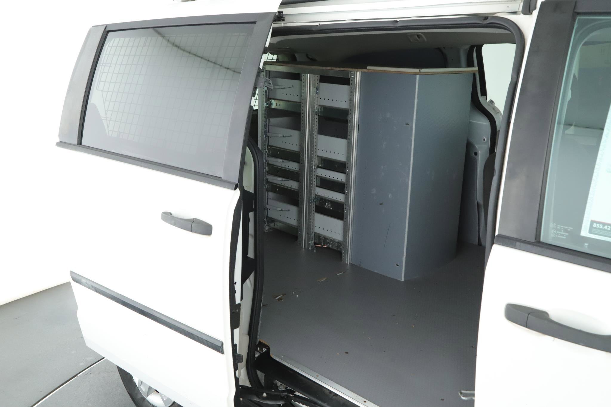 Used 2013 RAM C/V Tradesman image 15