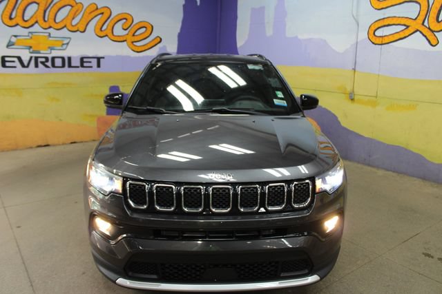 Used 2023 Jeep Compass Limited AWD/4WD image 3