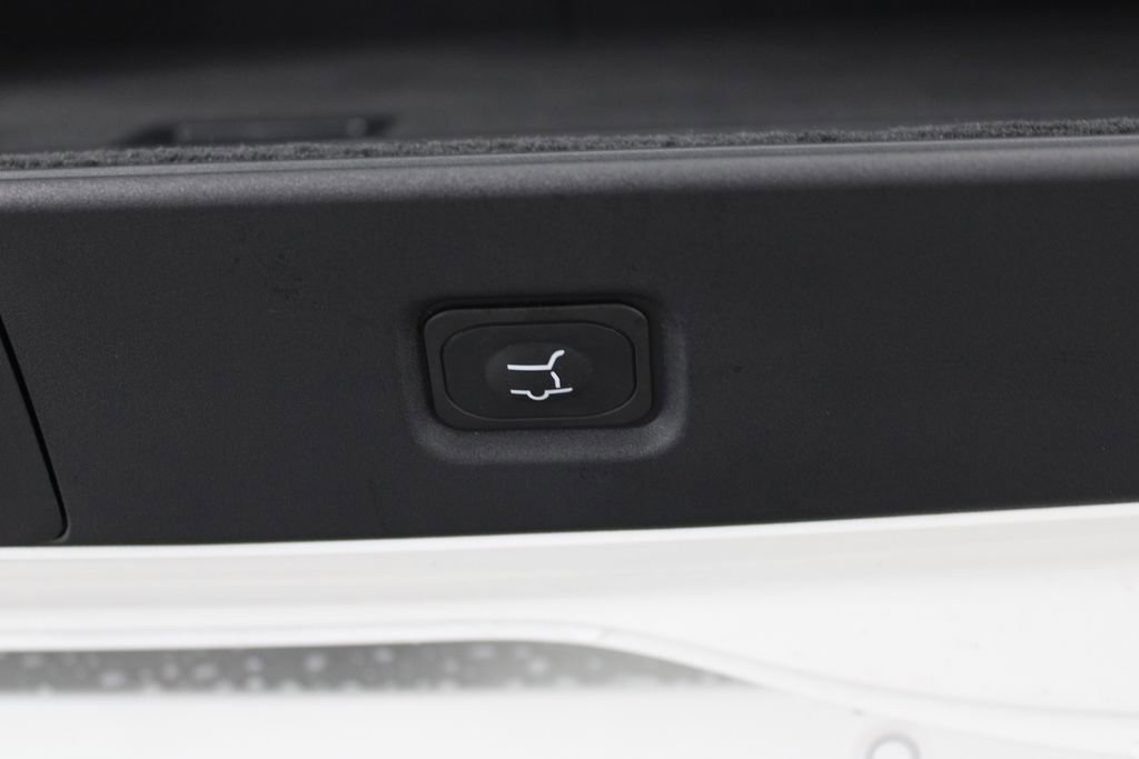 New 2026 Lincoln Navigator Reserve w/ Jet Appearance Package image 13