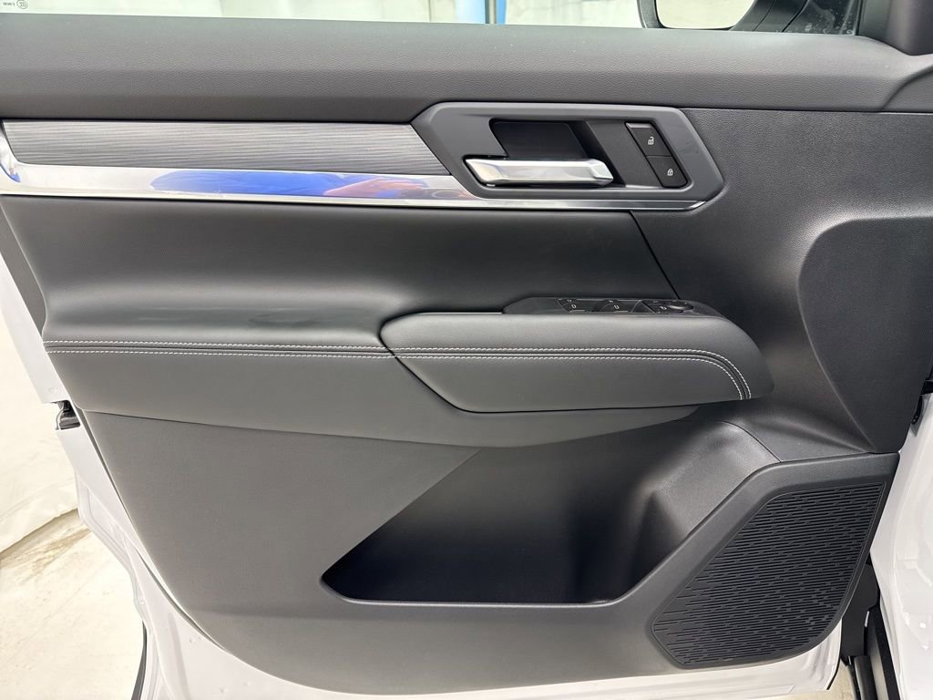 New 2026 GMC Terrain Elevation w/ Black Edition image 16