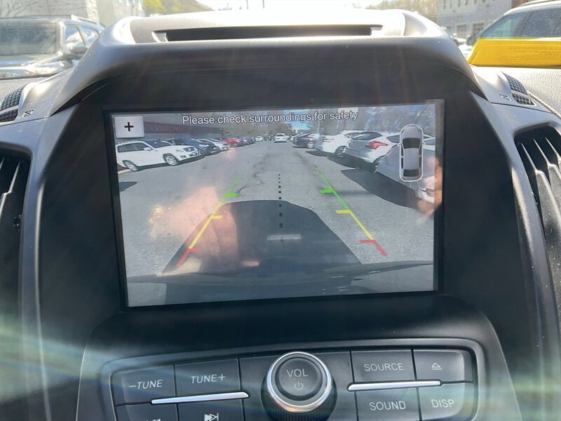 Used 2018 Ford Escape SEL AWD/4WD image 21
