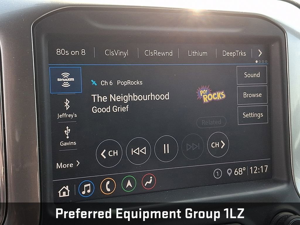 Used 2020 Chevrolet Silverado 1500 LTZ w/ LTZ Premium Package image 17