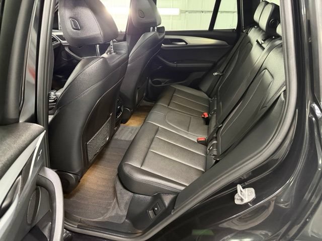 Used 2021 BMW X3 xDrive30i AWD/4WD image 11