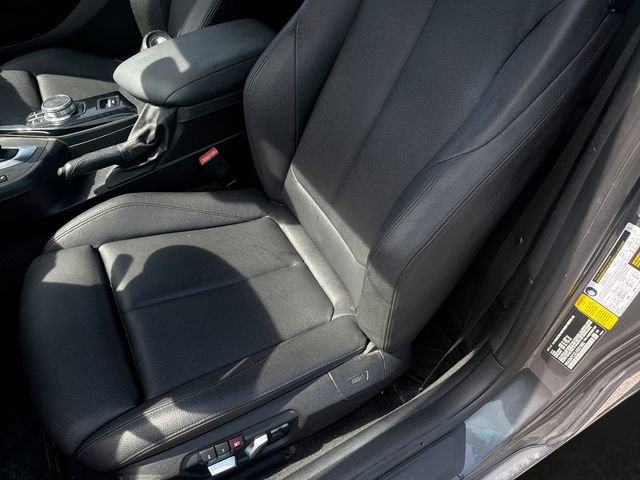 Used 2018 BMW 230i Convertible RWD image 19