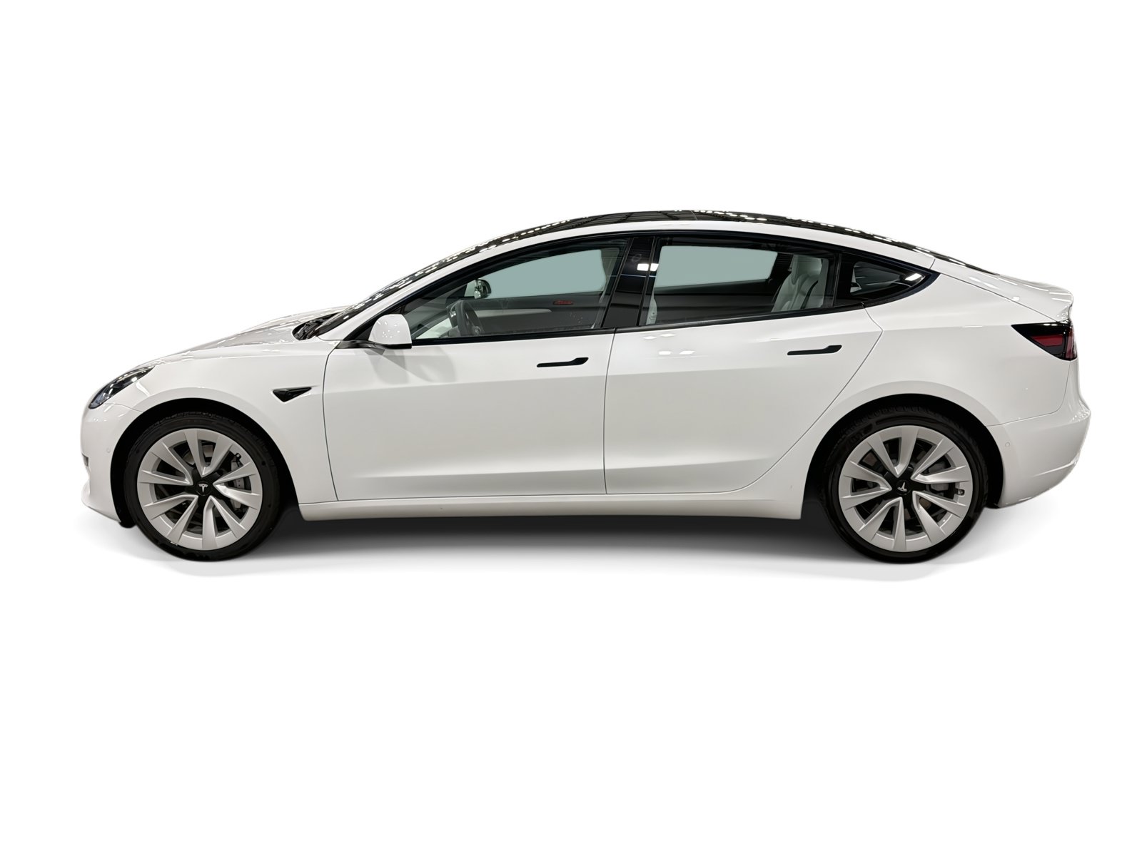 Certified 2022 Tesla Model 3 Long Range AWD/4WD image 3