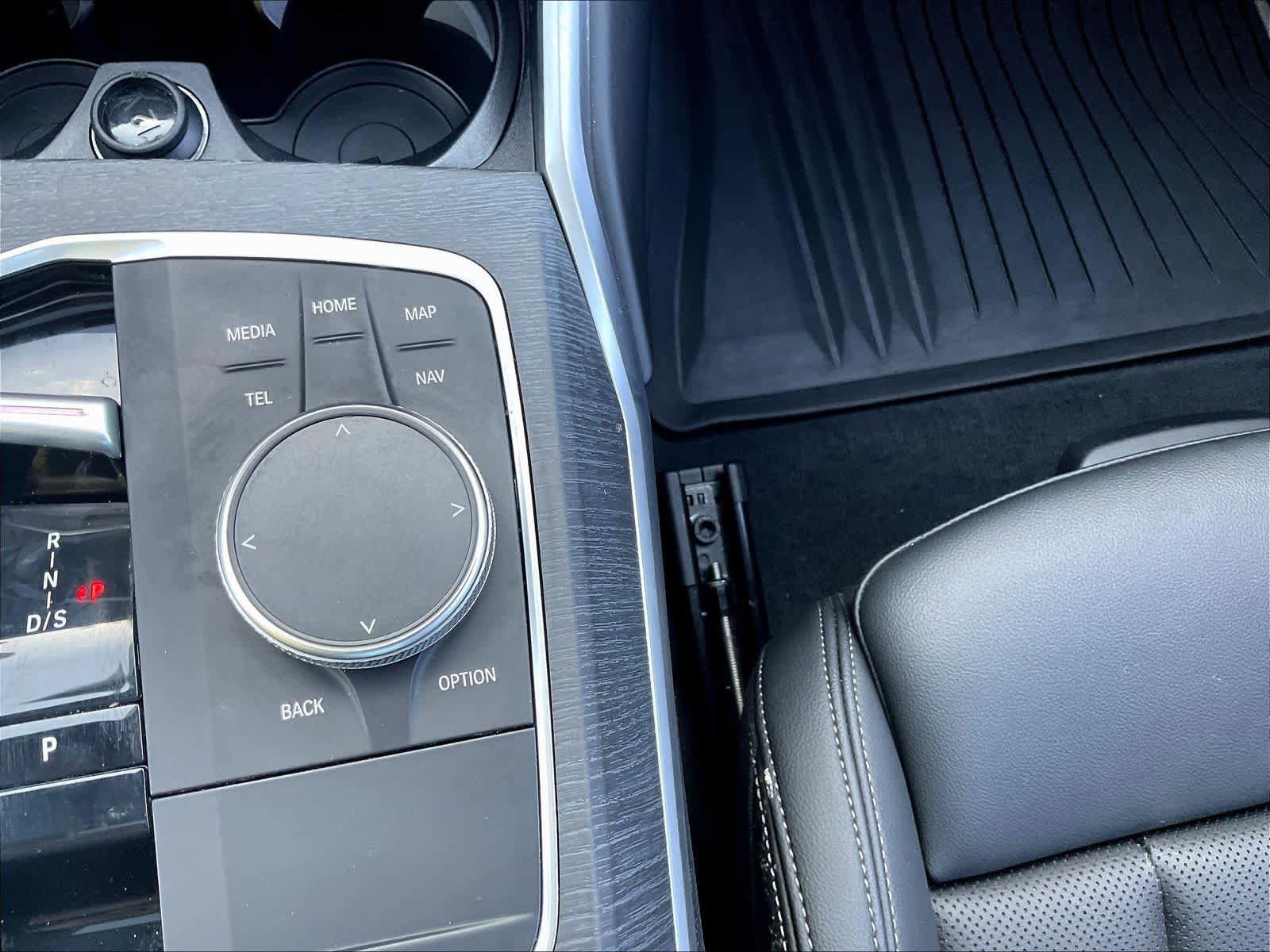 Used 2026 BMW 430i Coupe w/ Parking Assistance Package image 34